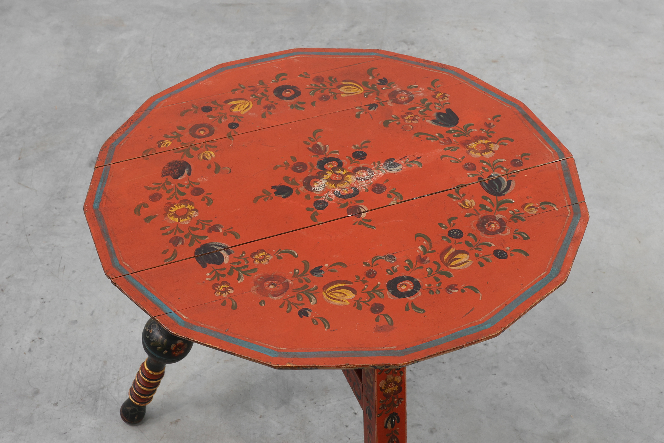 Early 19th century Hindeloopen side table, The Netherlandsthumbnail